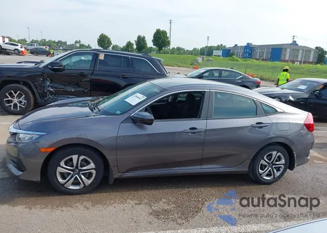 2017 Honda Civic Lx z USA, uszkodzony, nr VIN 19XFC2F50HE044650